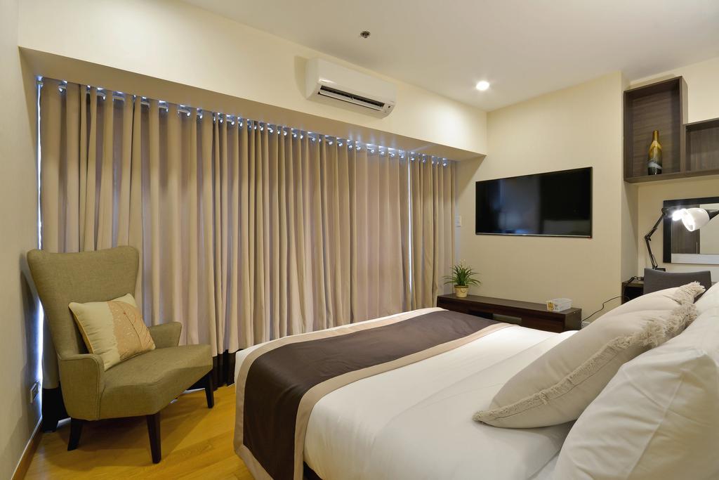 Milano Versace Suites Makati City Esterno foto
