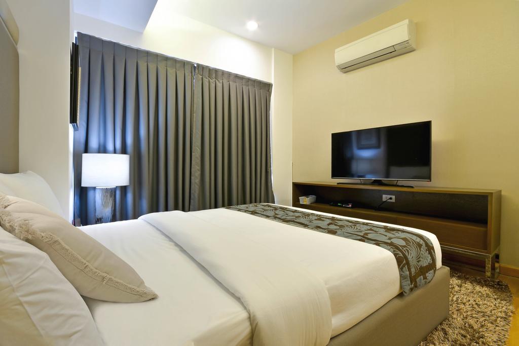 Milano Versace Suites Makati City Esterno foto