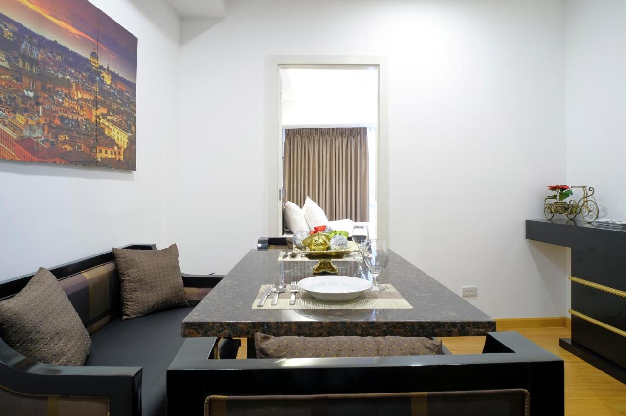 Milano Versace Suites Makati City Esterno foto
